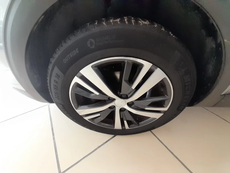 Imagen de Peugeot 3008