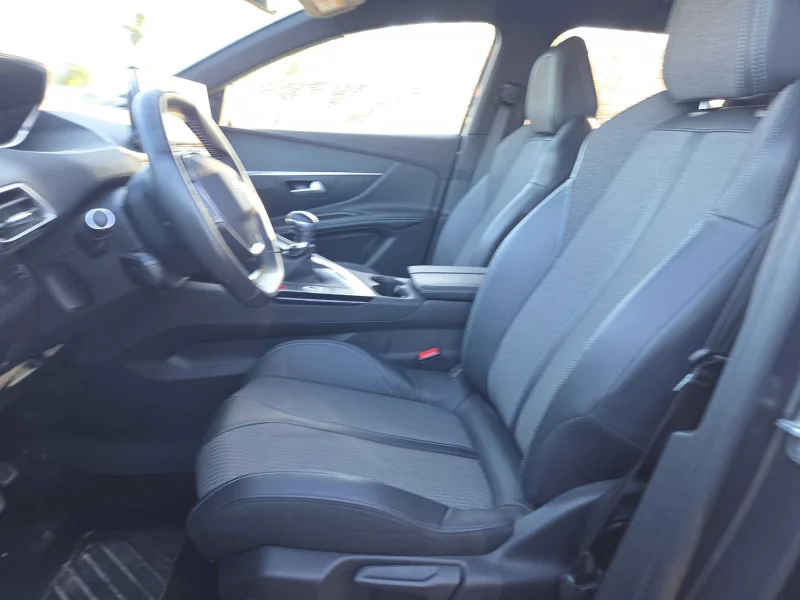 Imagen de Peugeot 3008
