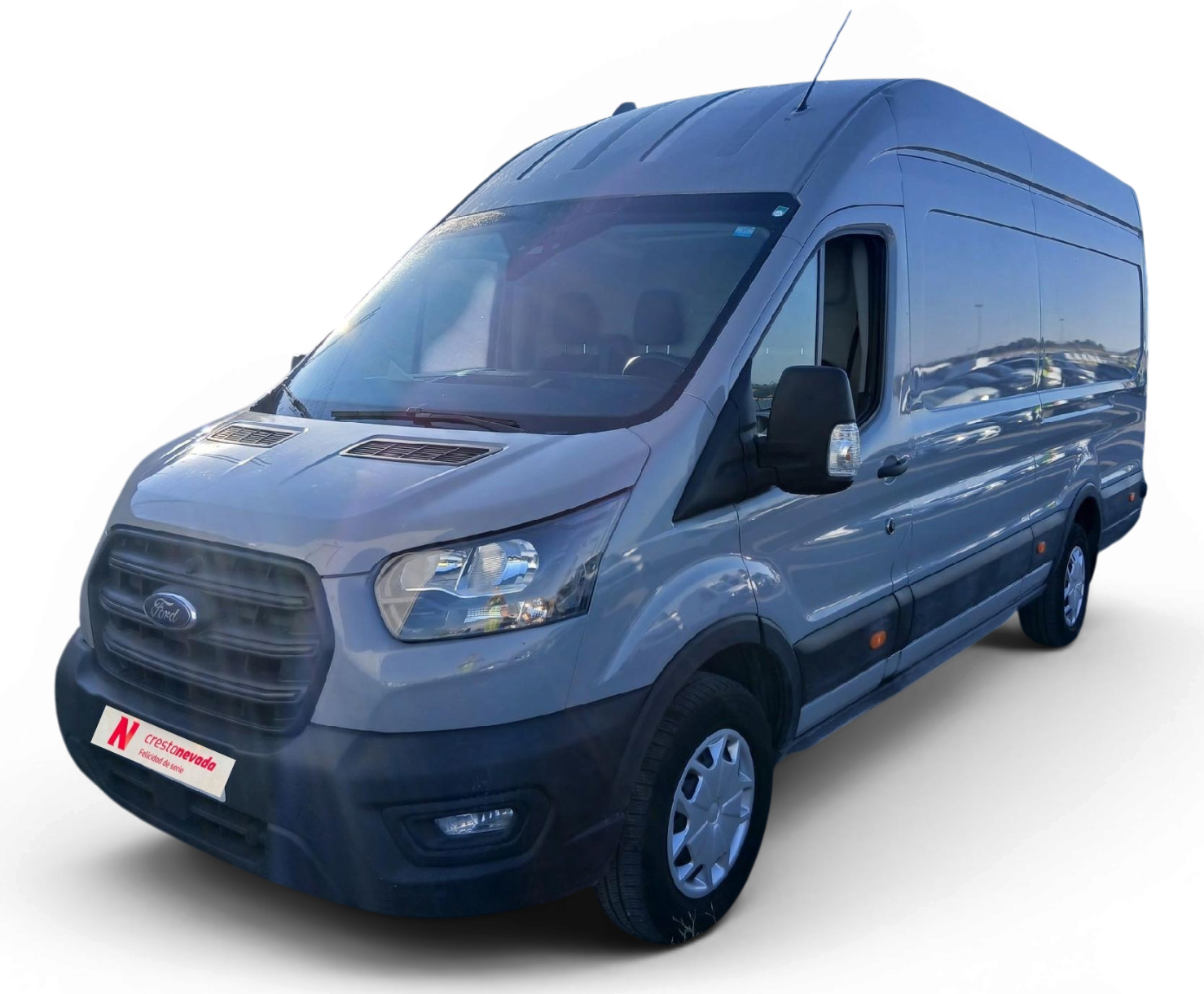 Ford Transit Híbrido 131 CV por 27.990 €