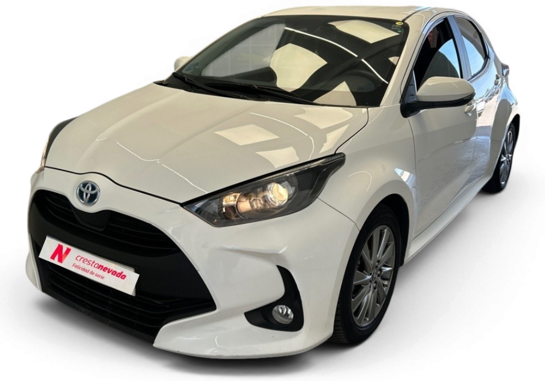 TOYOTA Yaris Híbrido 120 CV por 17.990 €