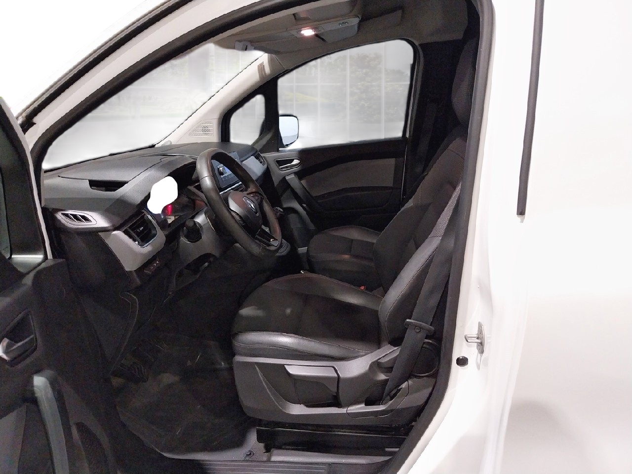 Imagen 7 de Renault Kangoo Furgón Diesel 95 CV por 15.590 €