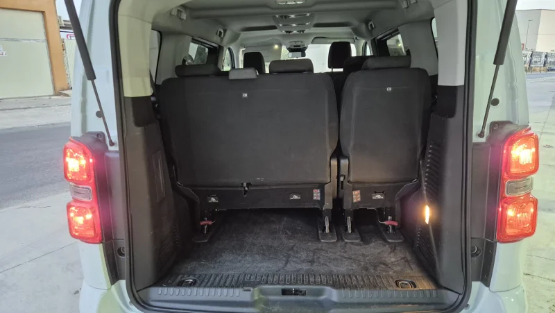 Imagen de Peugeot Traveller