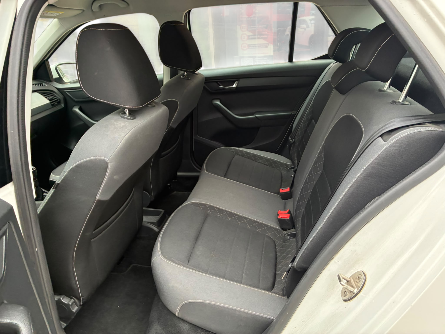 Imagen 20 de Skoda Fabia Gasolina 95 CV por 10.990 €