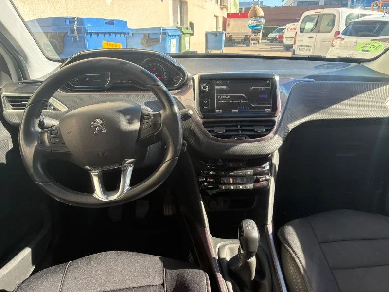 Imagen de Peugeot 2008