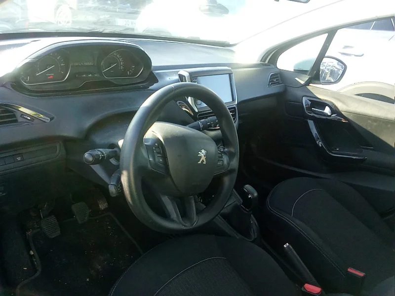 Imagen de Peugeot 208