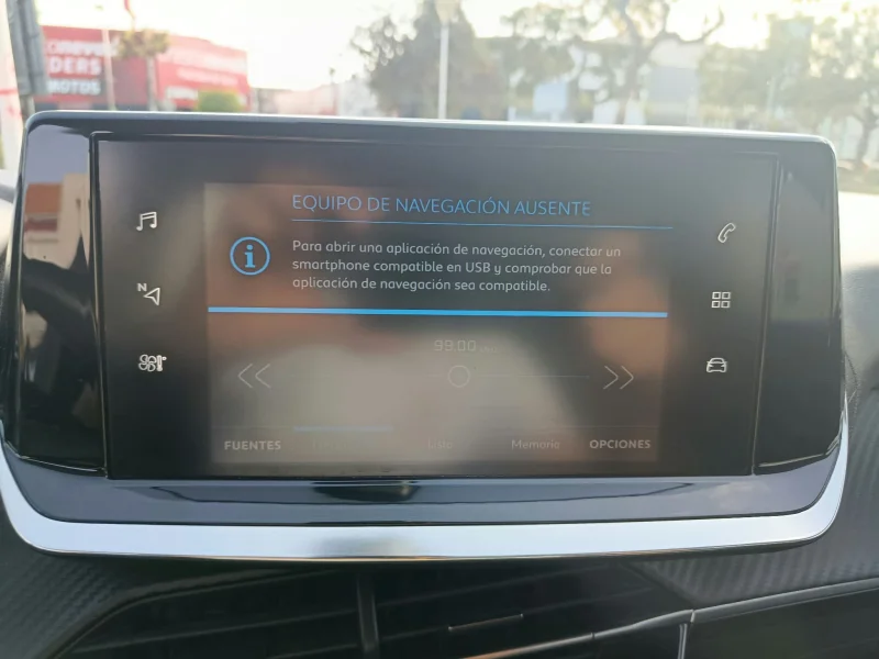 Imagen de Peugeot 208