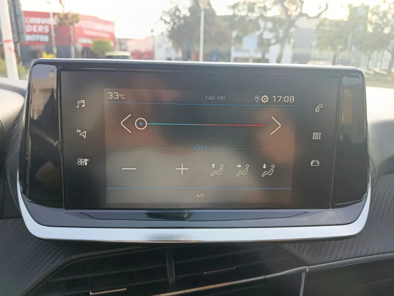 Imagen de Peugeot 208