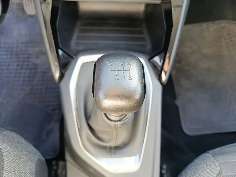 Imagen de Peugeot 208