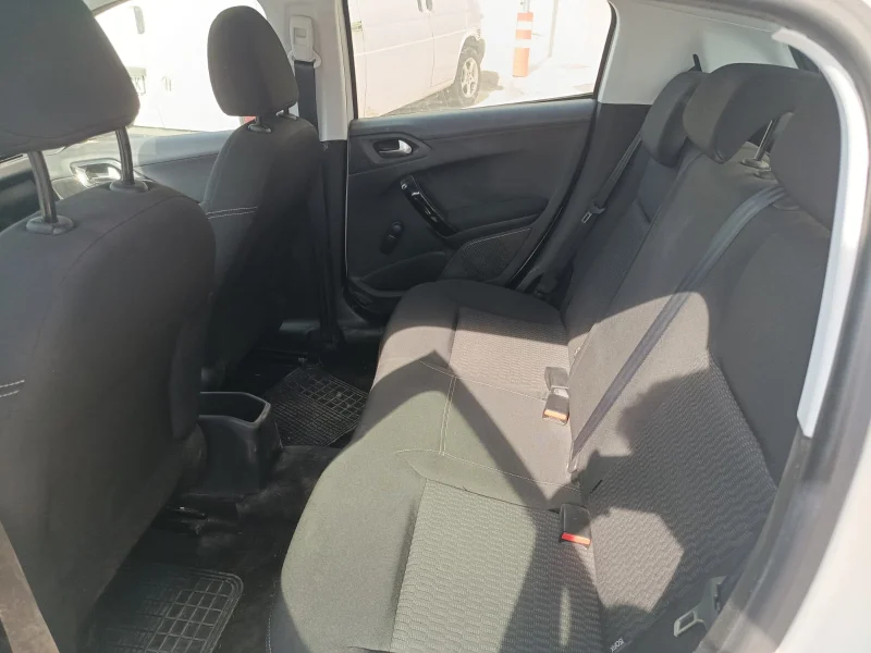 Imagen de Peugeot 208