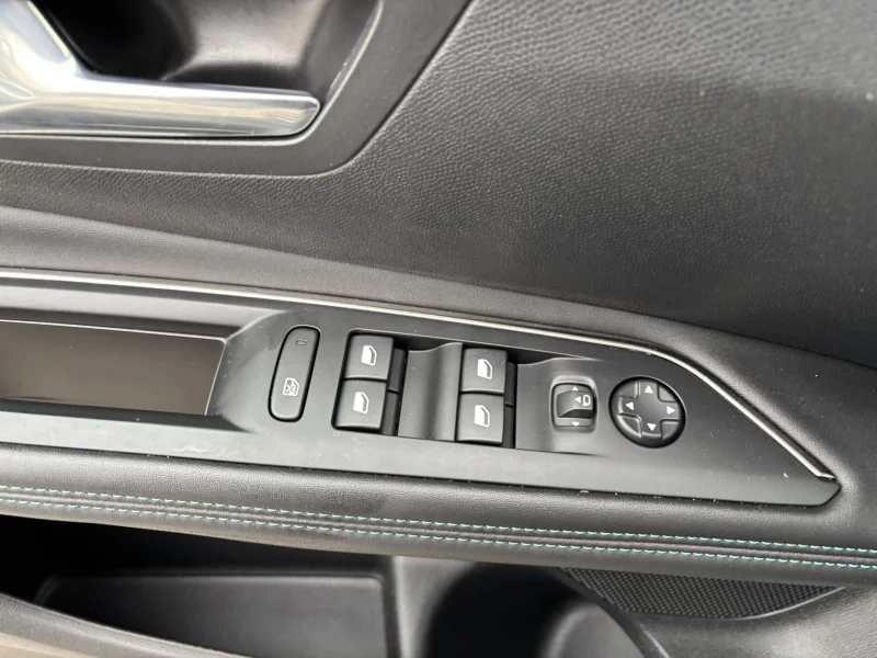 Imagen de Peugeot 3008