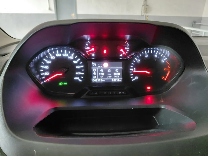 Imagen de Peugeot Rifter