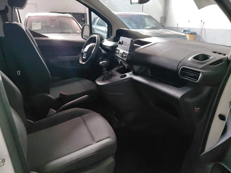 Imagen de Peugeot Rifter