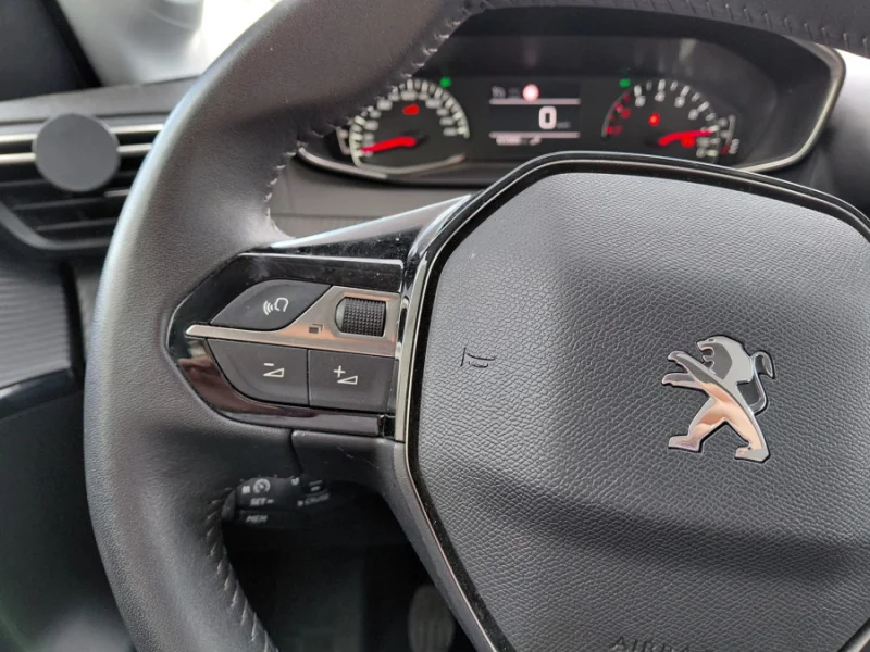 Imagen de Peugeot 208