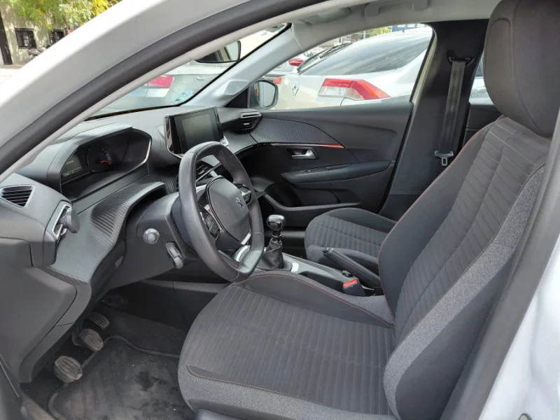 Imagen de Peugeot 208