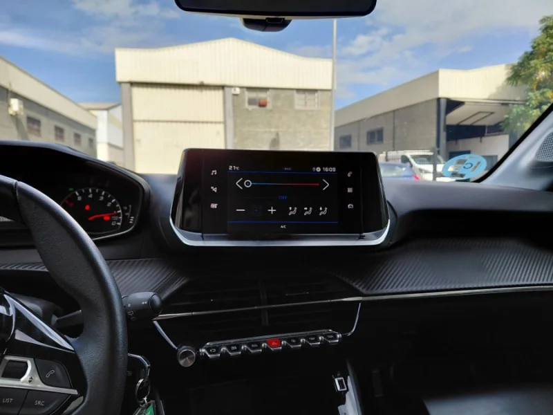 Imagen de Peugeot 208