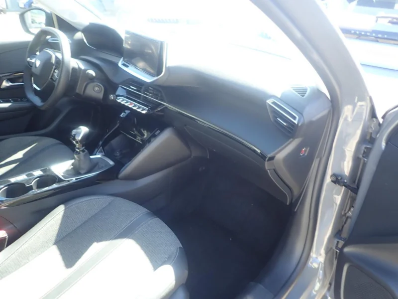 Imagen de Peugeot 208