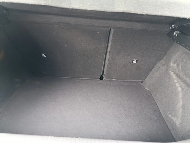 Imagen de Peugeot 208