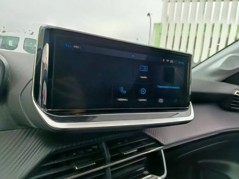 Imagen de Peugeot 208