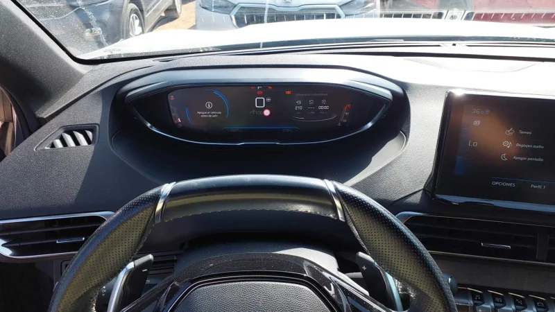 Imagen de Peugeot 5008