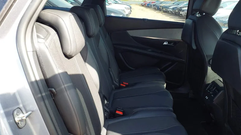 Imagen de Peugeot 5008