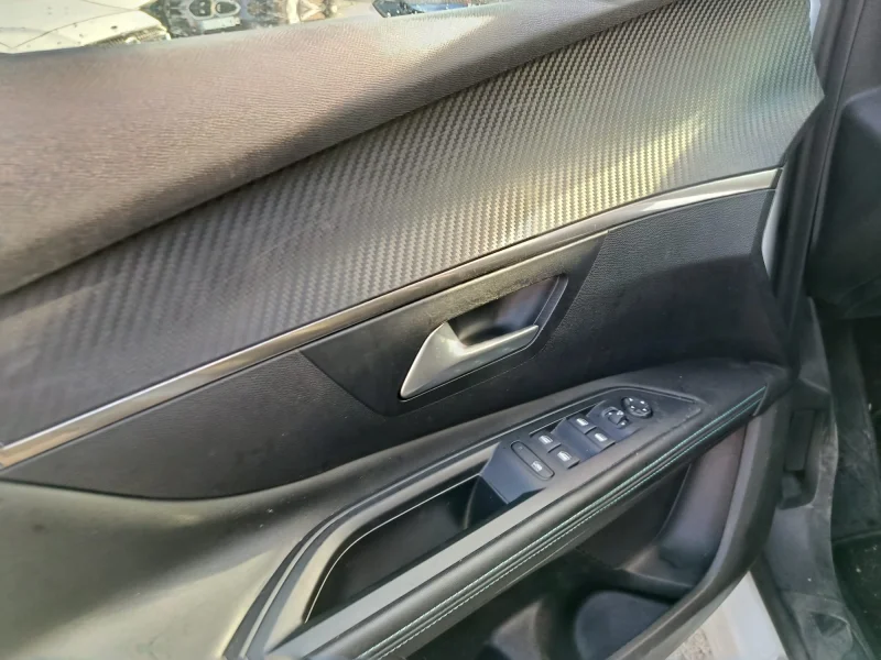 Imagen de Peugeot 5008