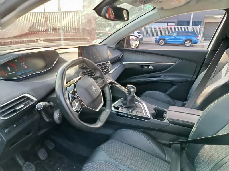 Imagen de Peugeot 5008