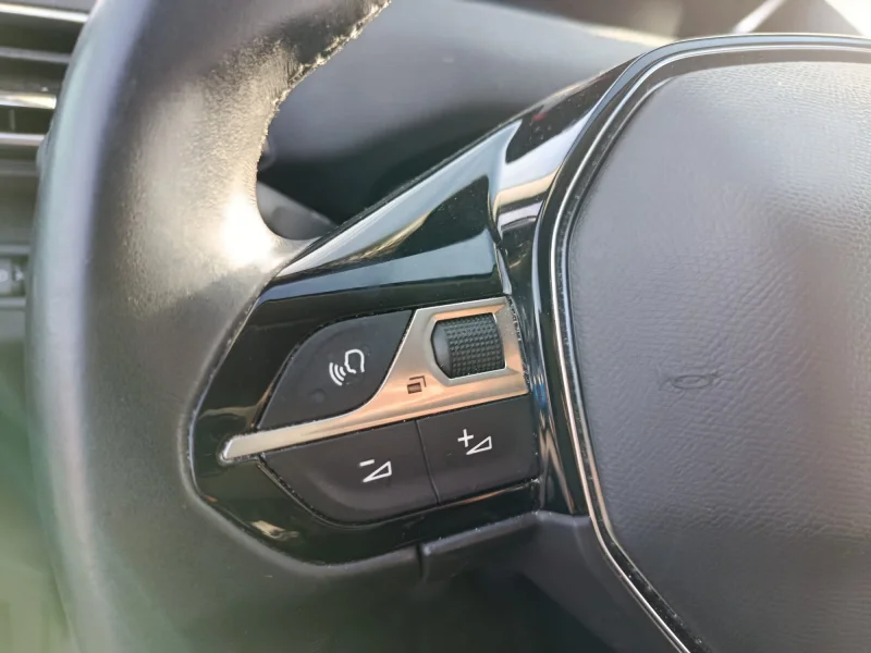 Imagen de Peugeot 5008
