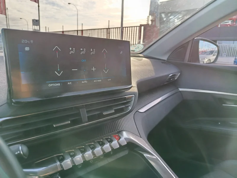 Imagen de Peugeot 5008