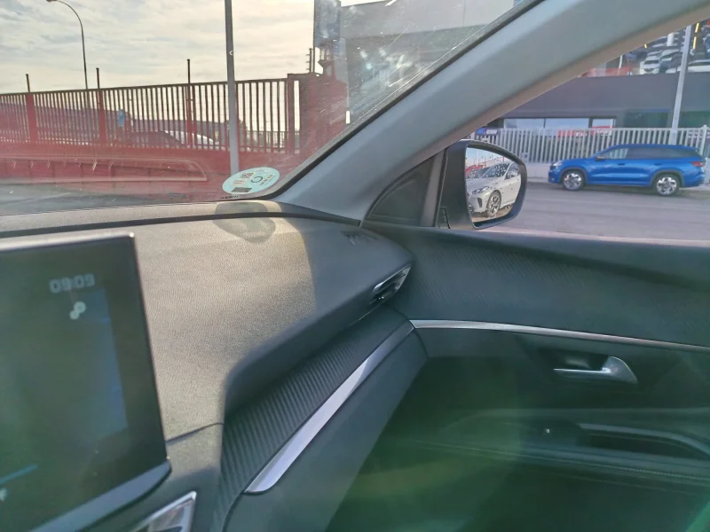 Imagen de Peugeot 5008