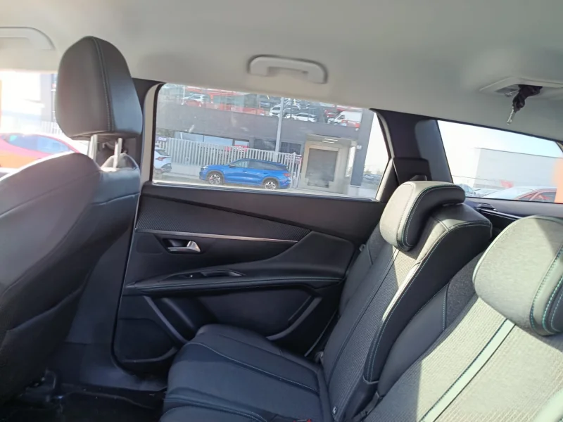 Imagen de Peugeot 5008