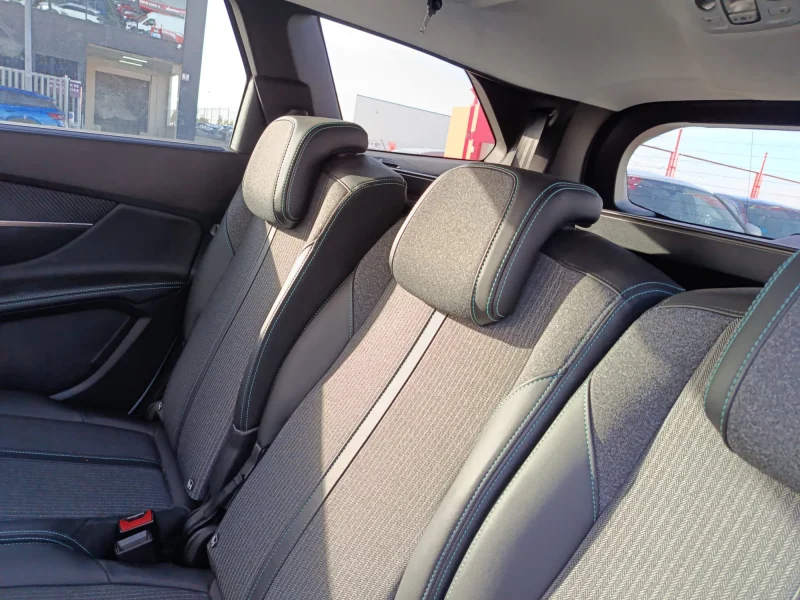 Imagen de Peugeot 5008