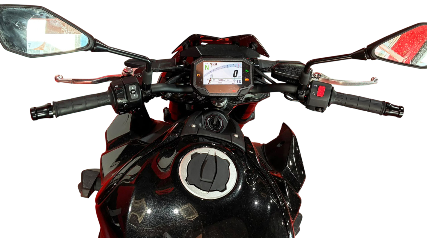 Imagen 6 de KAWASAKI Z 900 Gasolina 125 CV por 7.290 €
