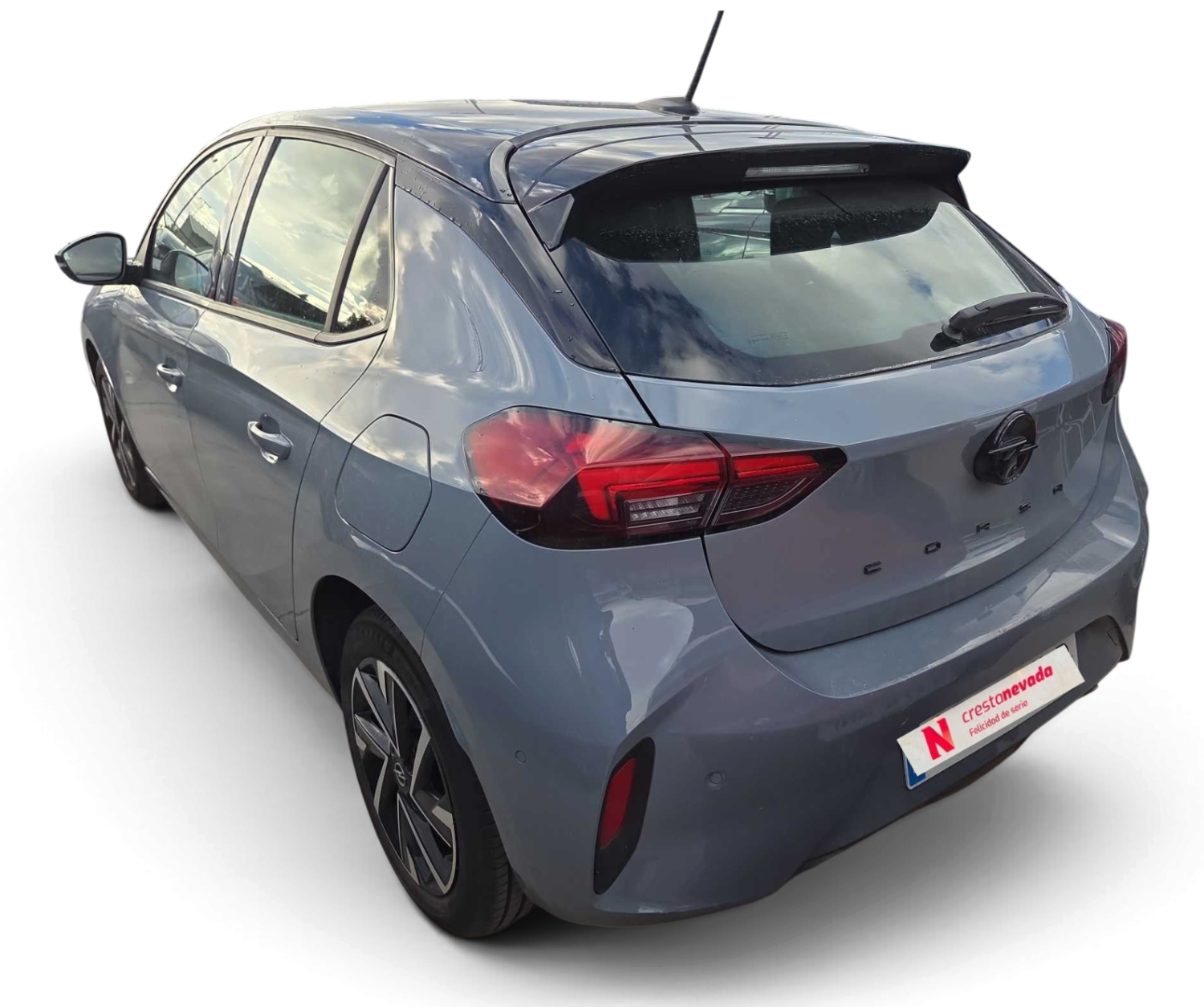 Imagen 3 de Opel Corsa Gasolina 101 CV por 13.990 €