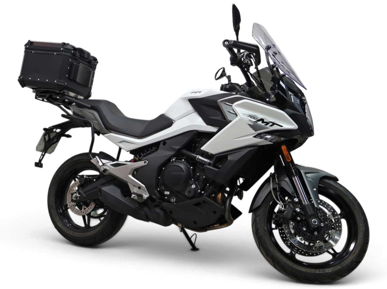 CFMOTO 700 MT Gasolina 67 CV por 5.290 €
