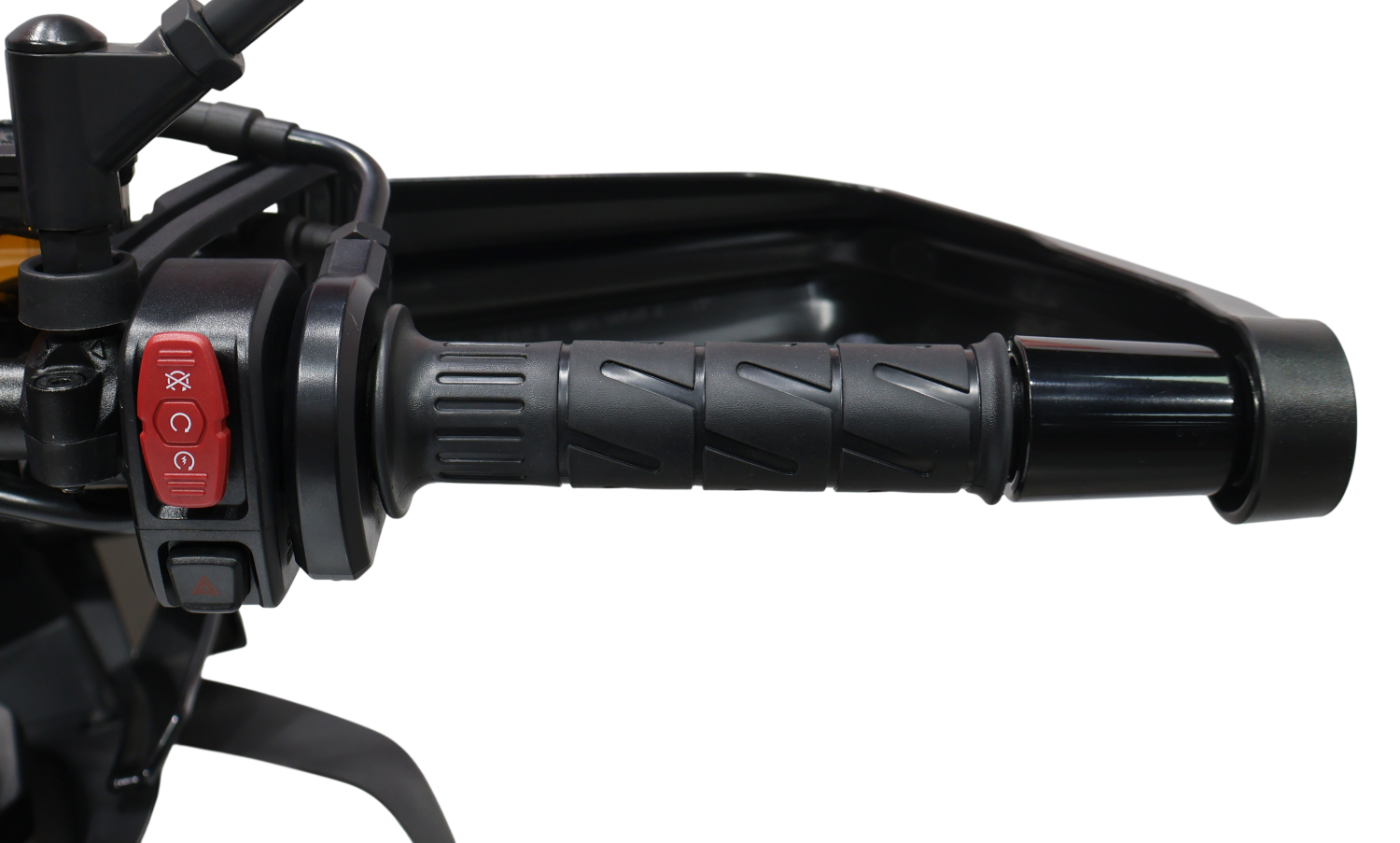 Imagen 9 de CFMOTO 700 MT Gasolina 67 CV por 5.290 €