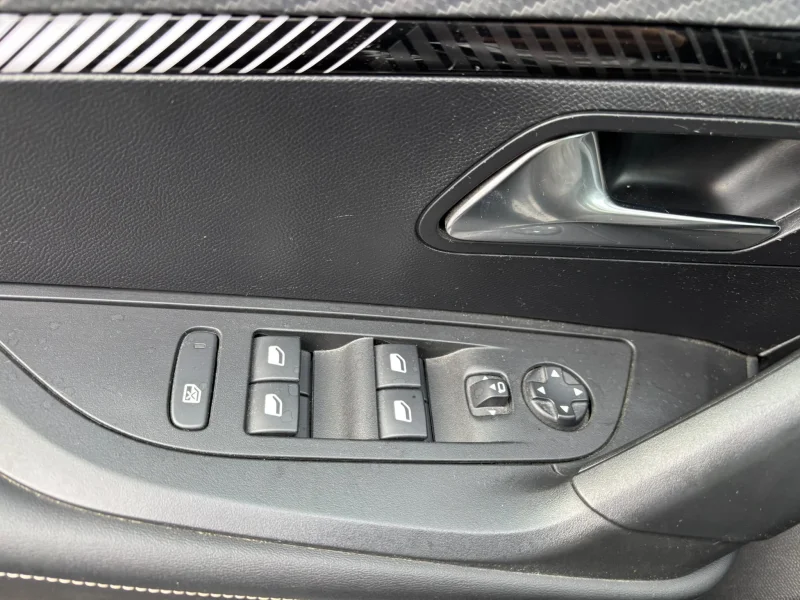 Imagen de Peugeot 2008