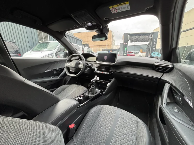 Imagen de Peugeot 2008