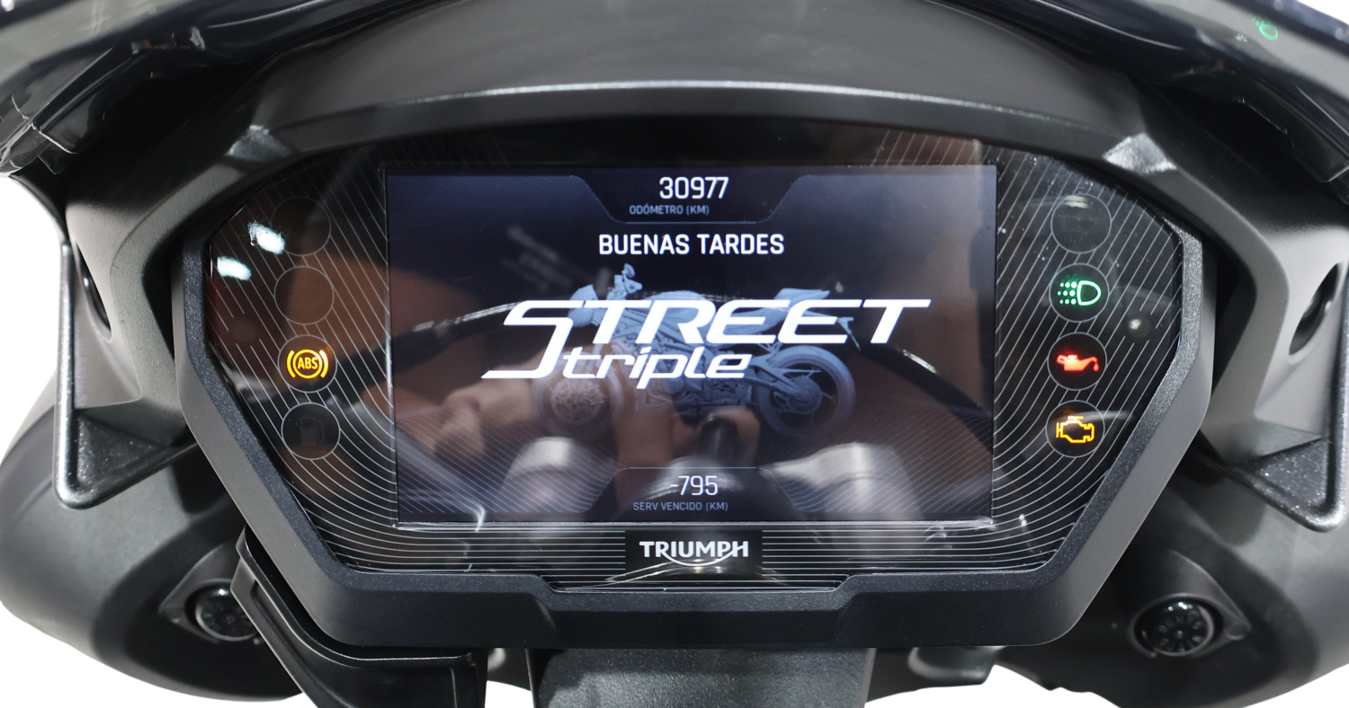 Imagen 2 de Triumph Street Triple RS Gasolina 124 CV por 7.690 €
