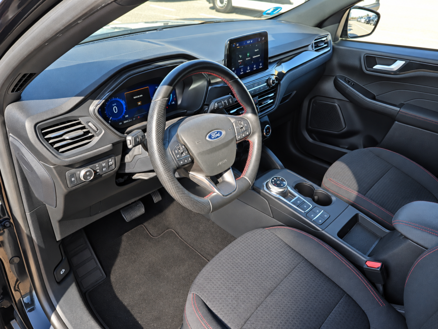 Imagen 7 de Ford Kuga Híbrido 225 CV por 22.490 €