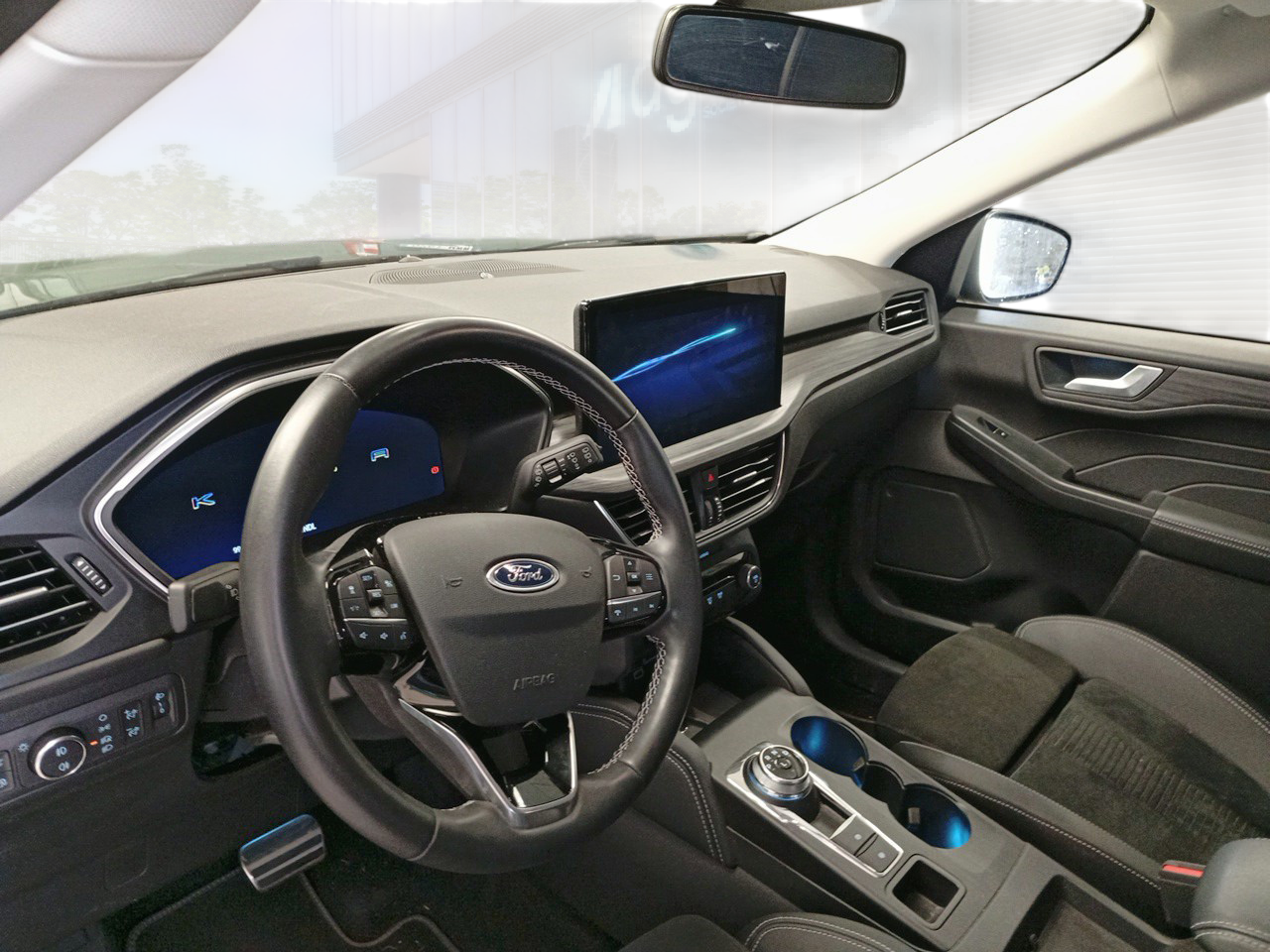 Imagen 7 de Ford Kuga Híbrido 243 CV por 23.990 €