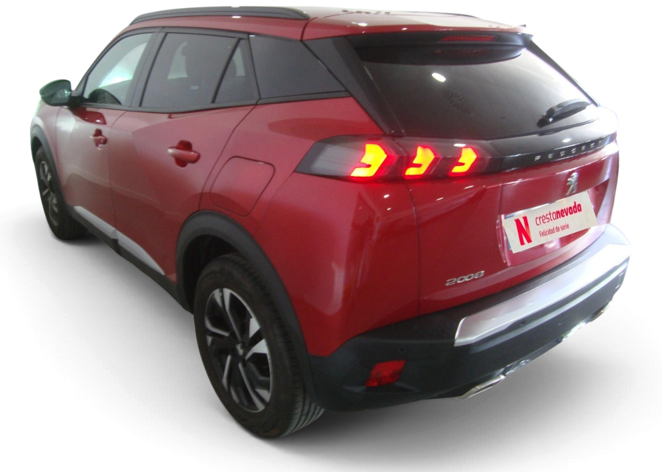Imagen 3 de Peugeot 2008 Gasolina 131 CV por 15.990 €