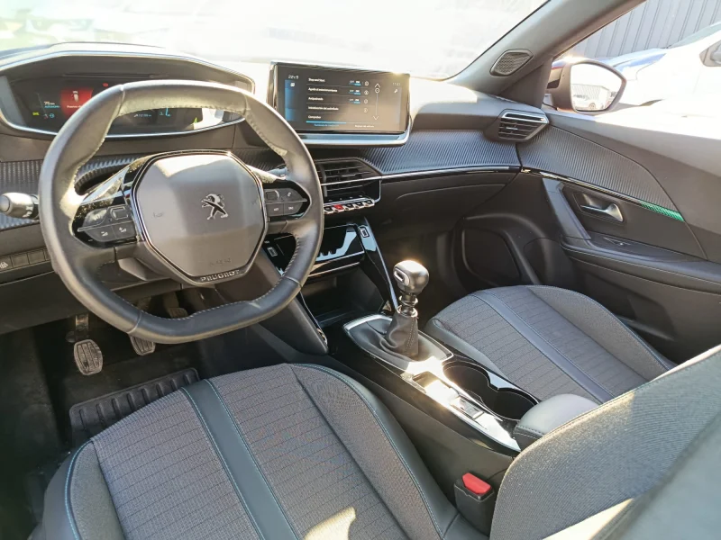 Imagen de Peugeot 2008