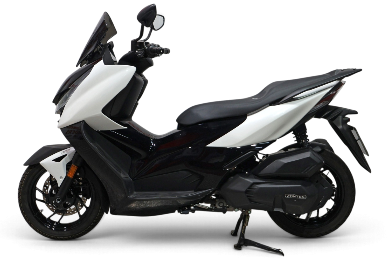 Imagen 3 de Zontes 125D Gasolina 15 CV por 2.890 €