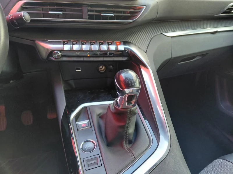 Imagen de Peugeot 3008