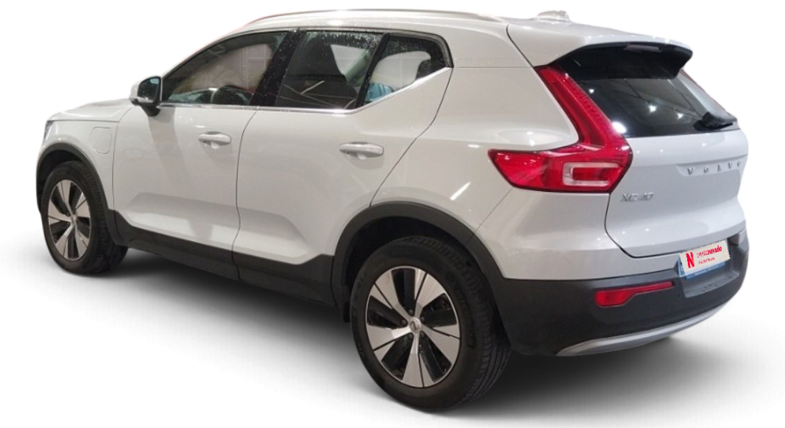 Imagen 6 de Volvo XC40 Híbrido 262 CV por 28.090 €