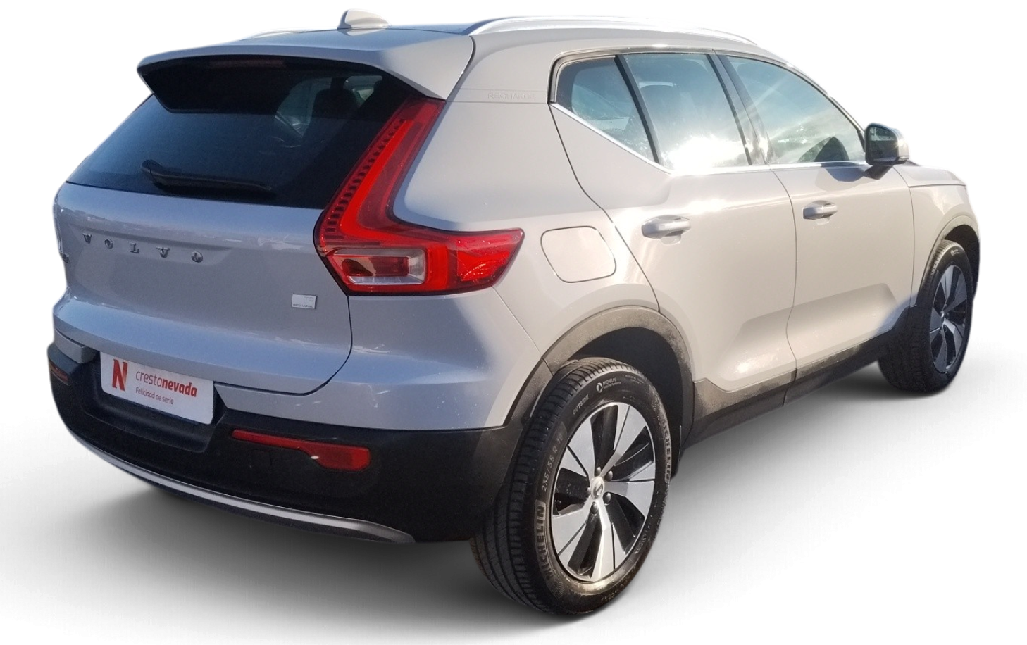 Imagen 5 de Volvo XC40 Híbrido 262 CV por 26.390 €