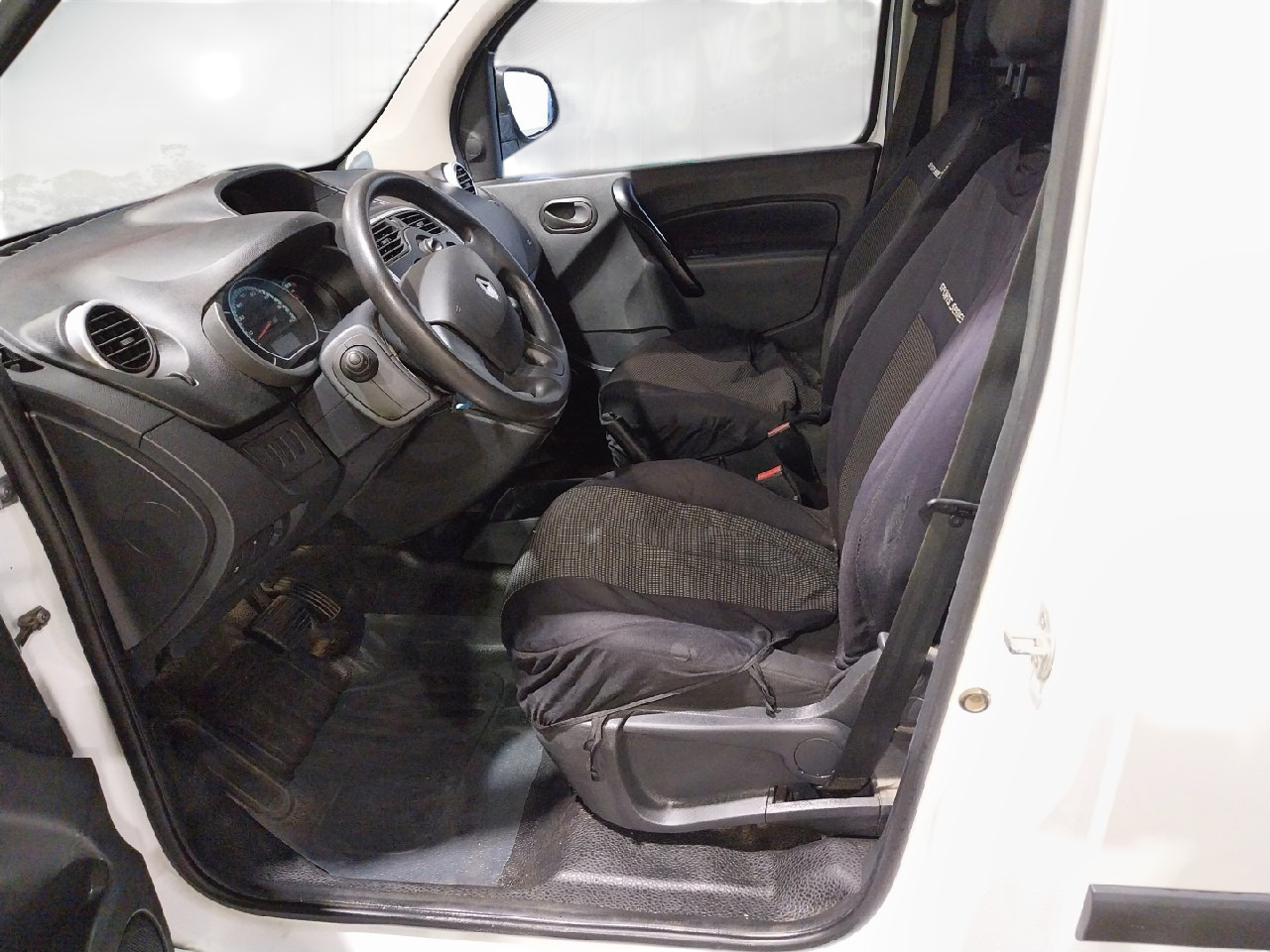 Imagen 7 de Renault Kangoo Z.E. Electrico 60 CV por 17.890 €