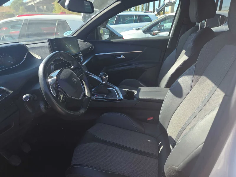 Imagen de Peugeot 3008