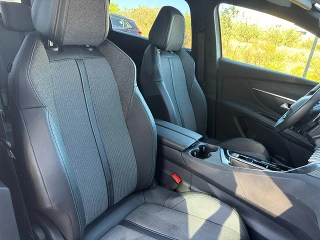 Imagen de Peugeot 5008