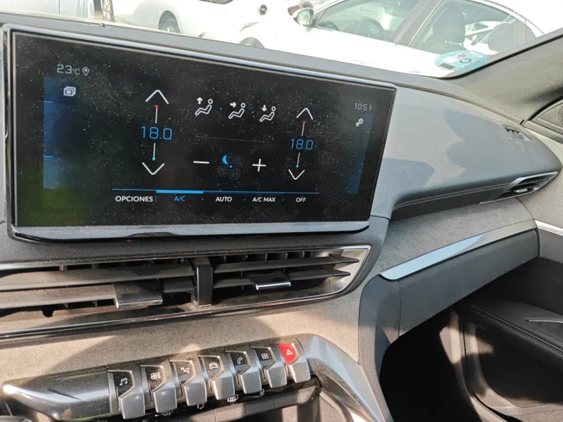 Imagen de Peugeot 3008